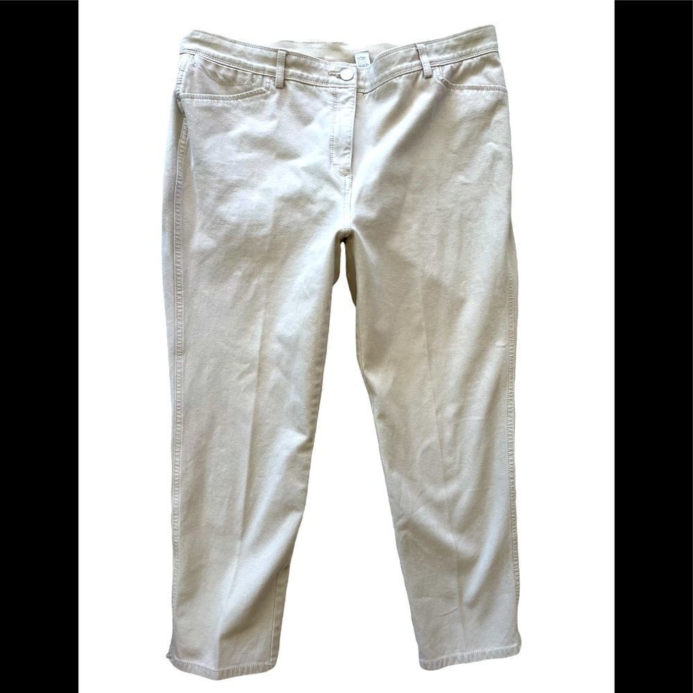 CHICO’S So Slimming light tan/ wheat color jeans with elastic waistband sz 2.5